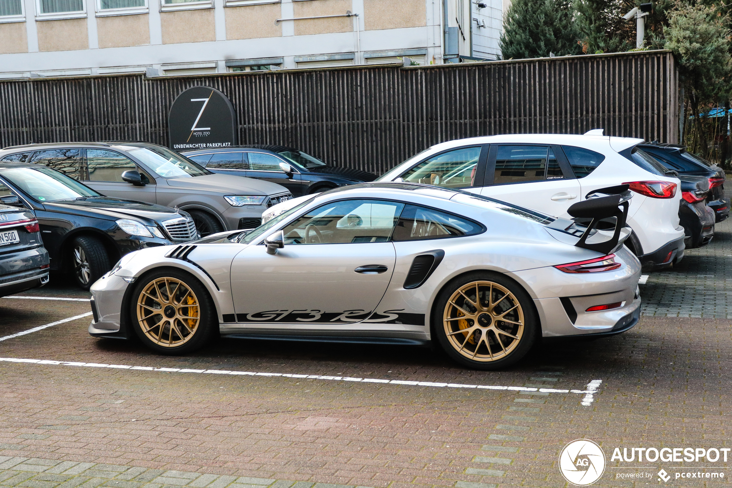 Porsche 991 GT3 RS MkII Weissach Package