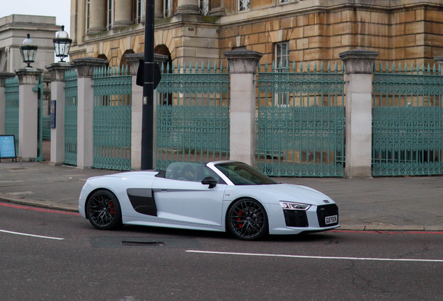 Audi R8 V10 Spyder 2016