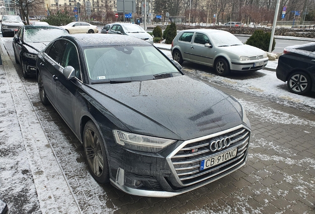 Audi S8 D5