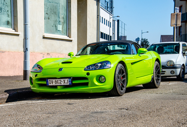 Dodge Viper SRT-10 Roadster 2003