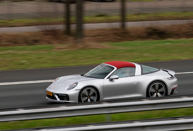 Porsche 992 Targa 4S