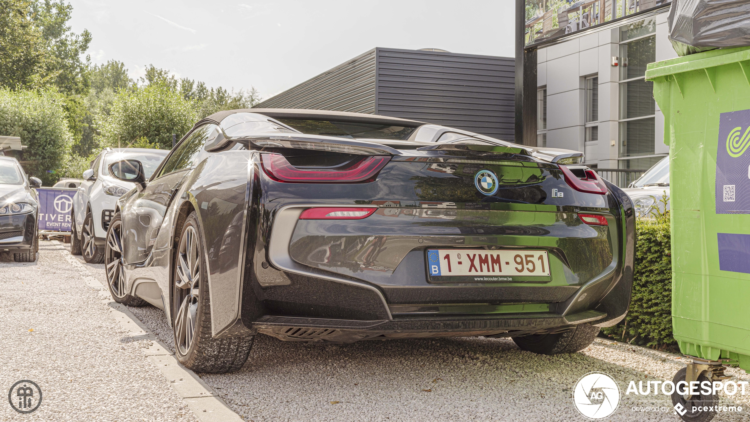 BMW i8 Roadster