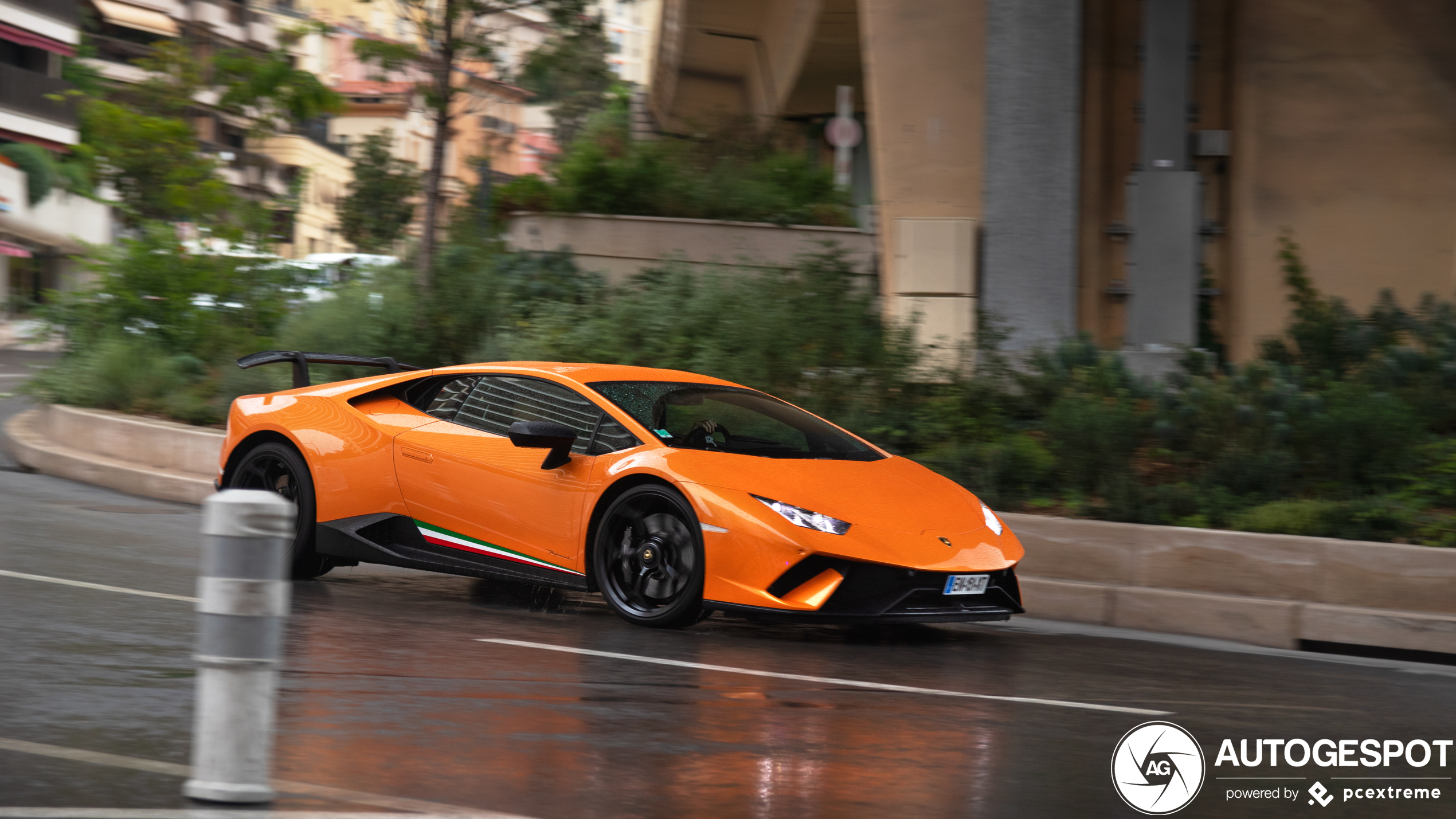 Lamborghini Huracán LP640-4 Performante