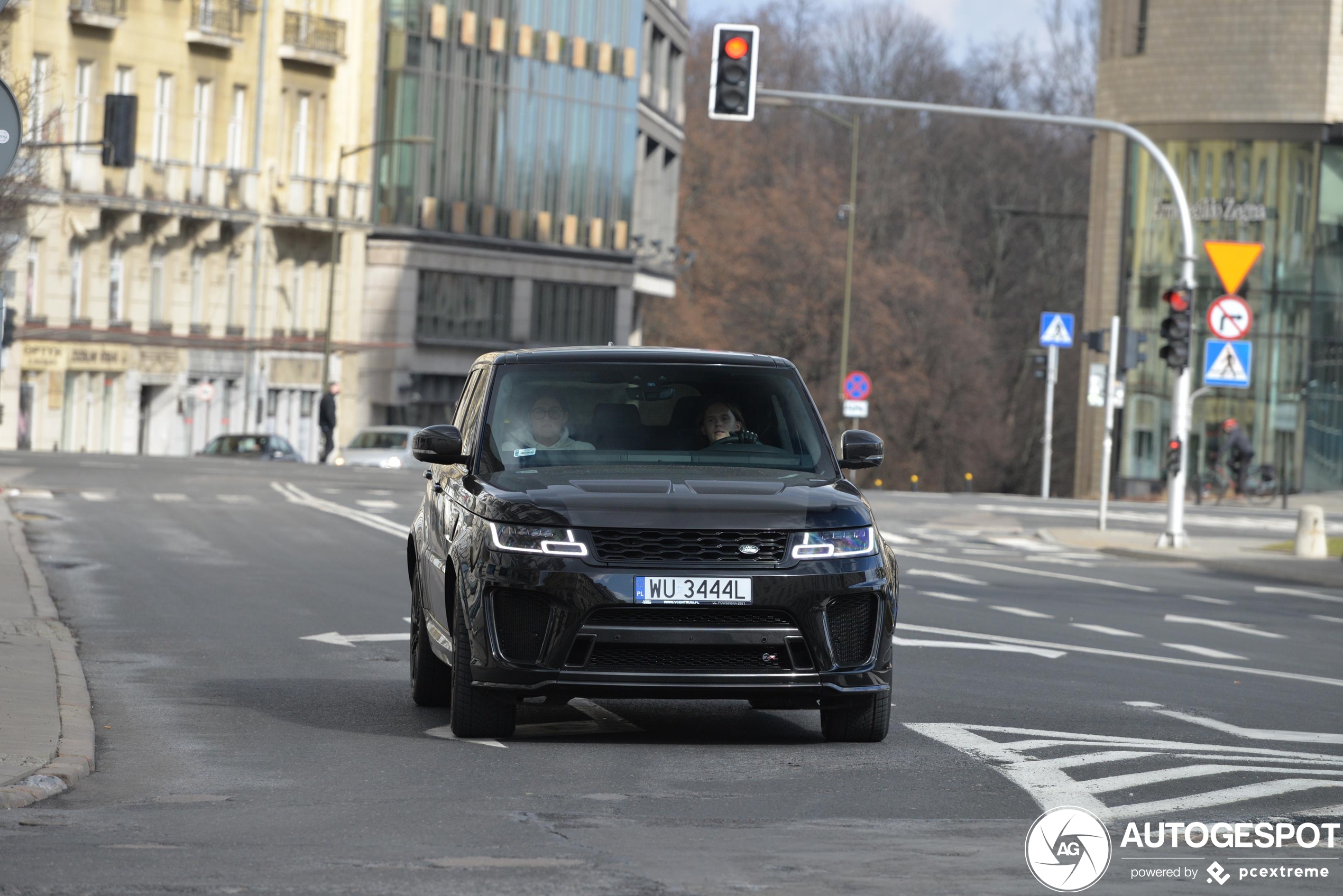 Land Rover Range Rover Sport SVR 2018 Carbon Edition