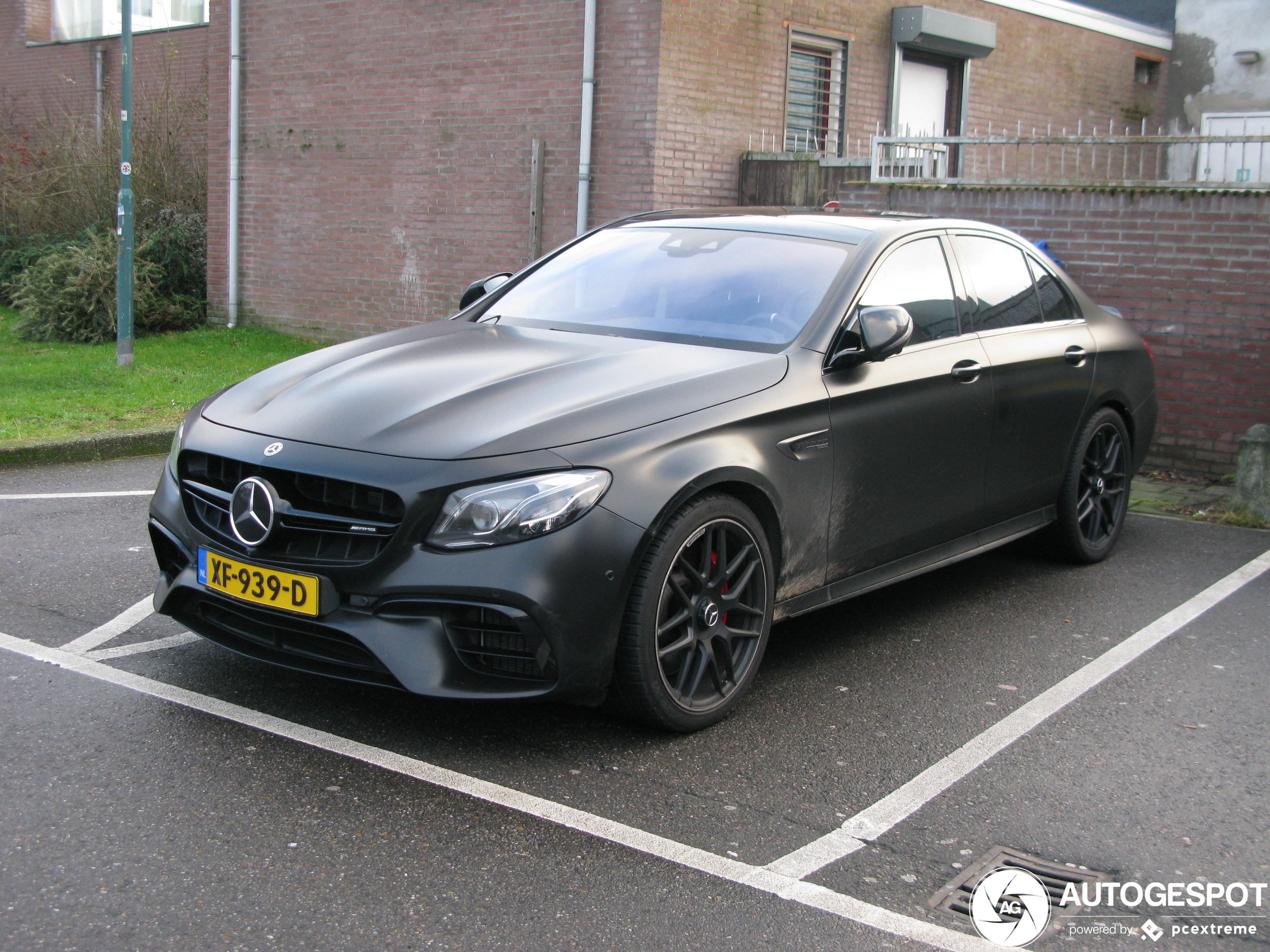 Mercedes-AMG E 63 S W213