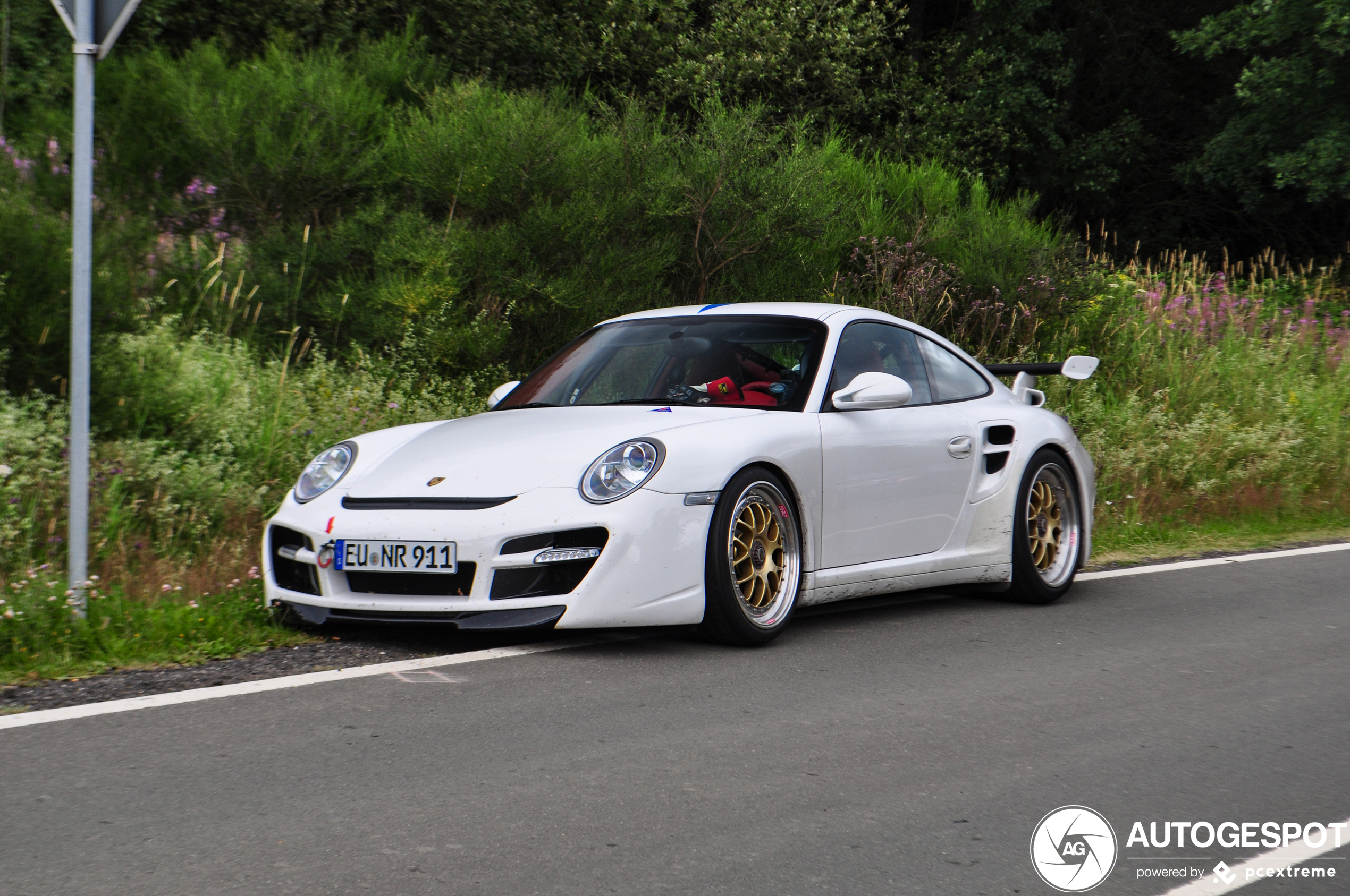 Porsche 997 Turbo V-RT Vorsteiner