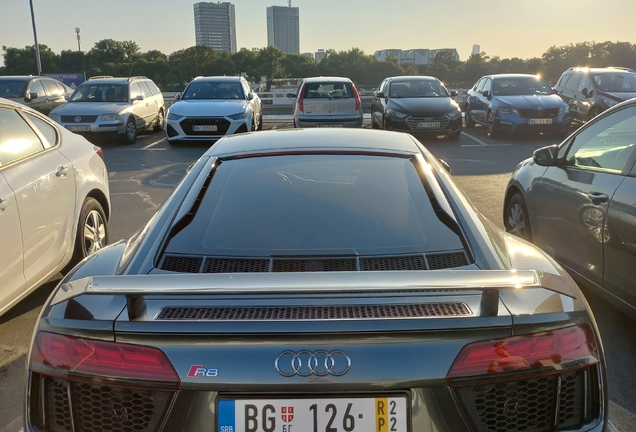 Audi R8 V10 Plus 2015