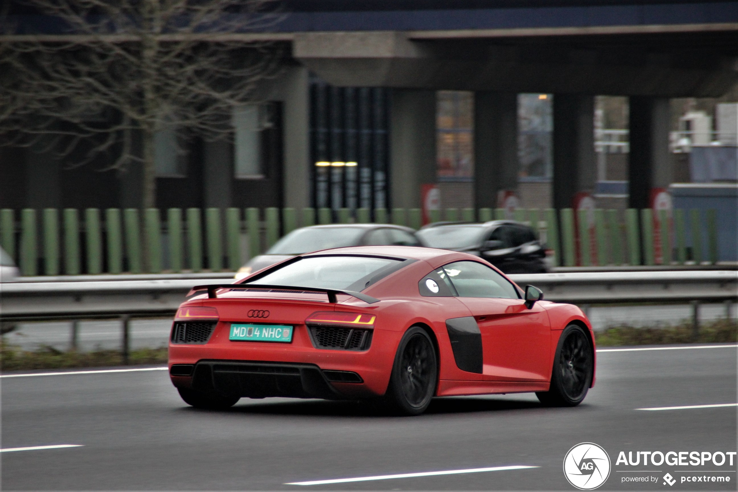 Audi R8 V10 Plus 2015