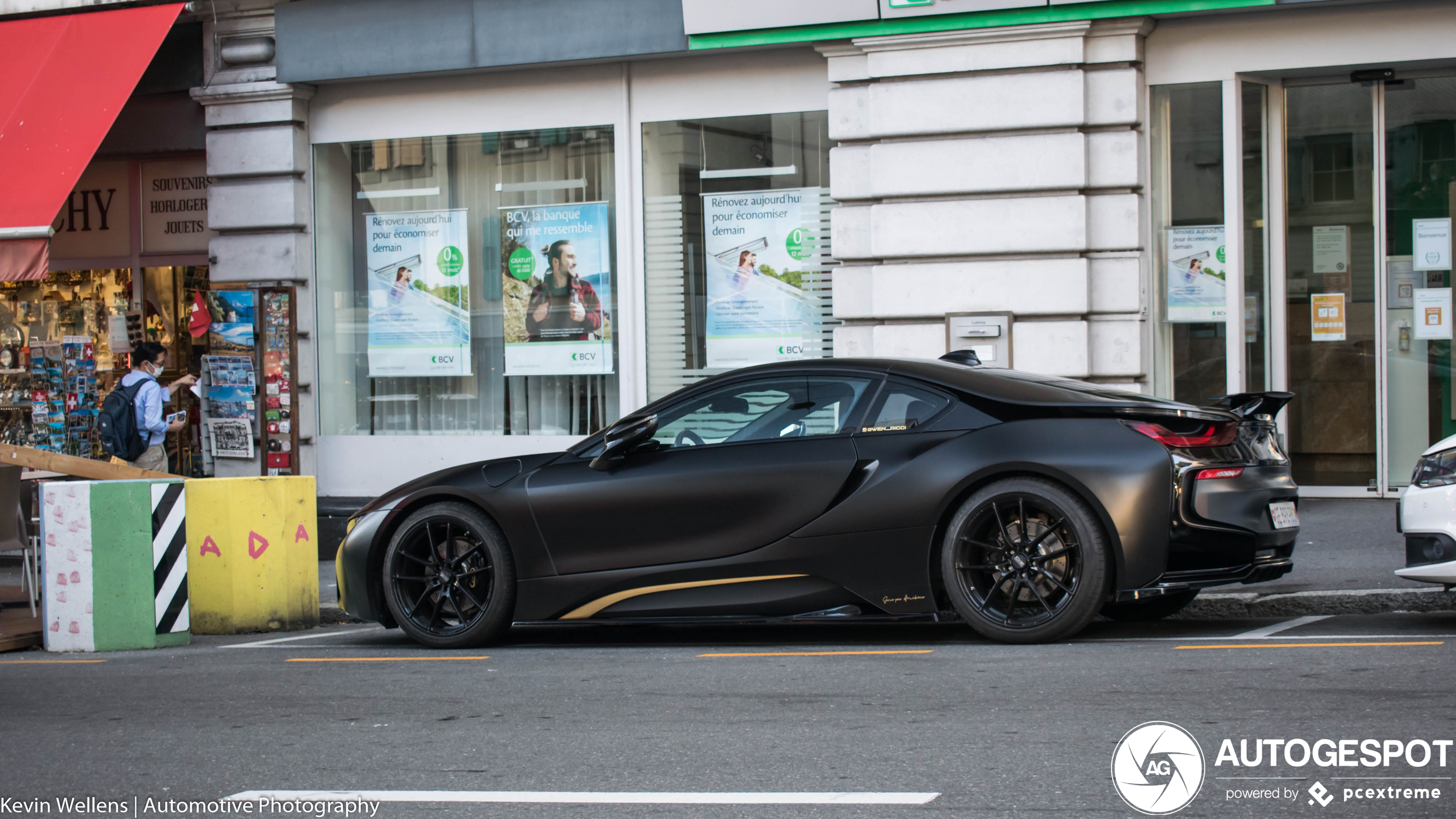 BMW i8