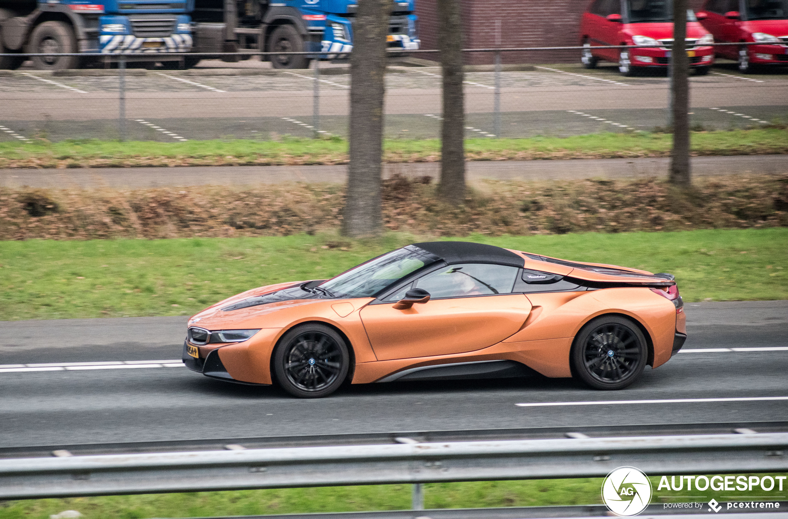 BMW i8 Roadster