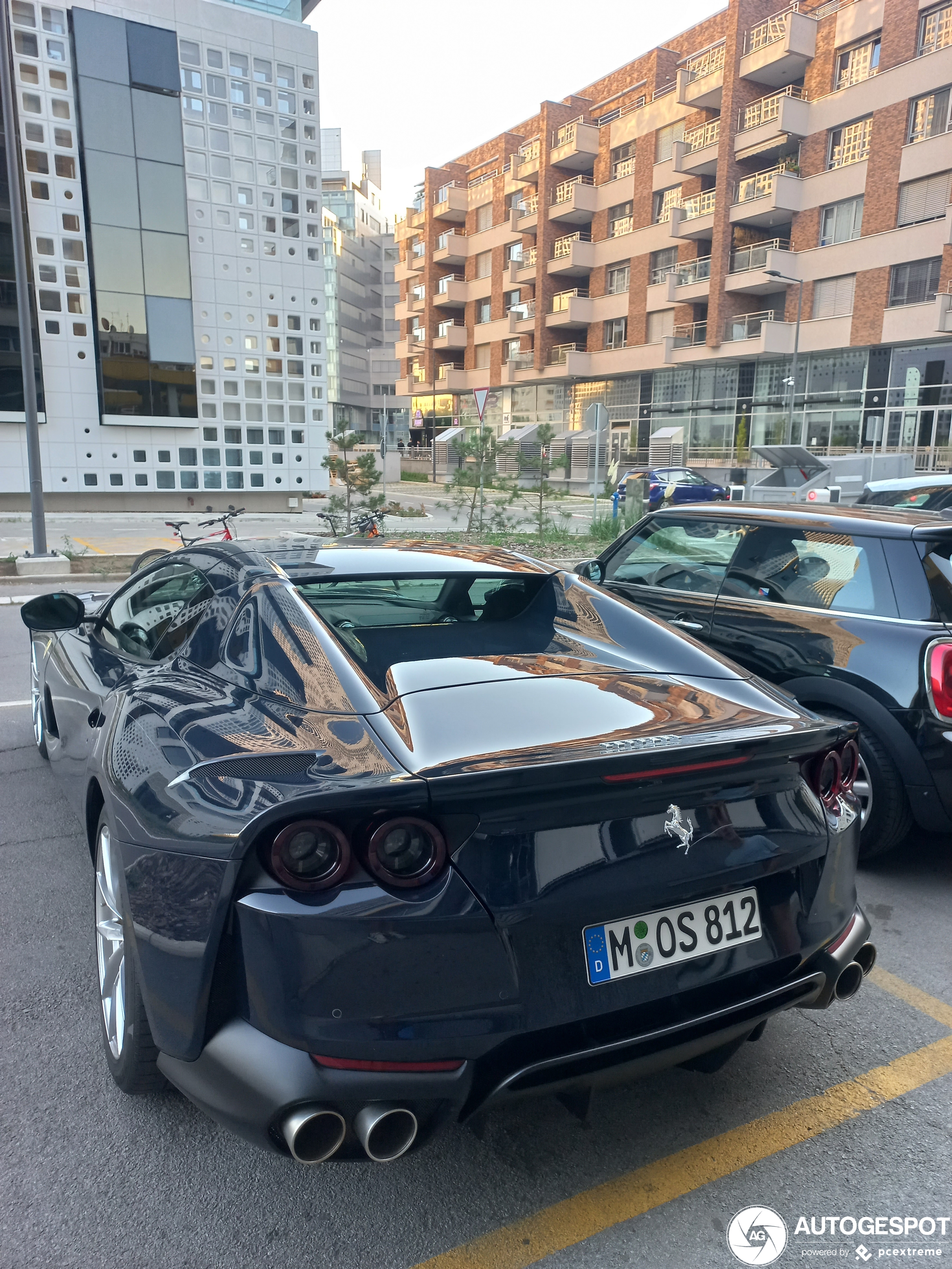 Ferrari 812 GTS