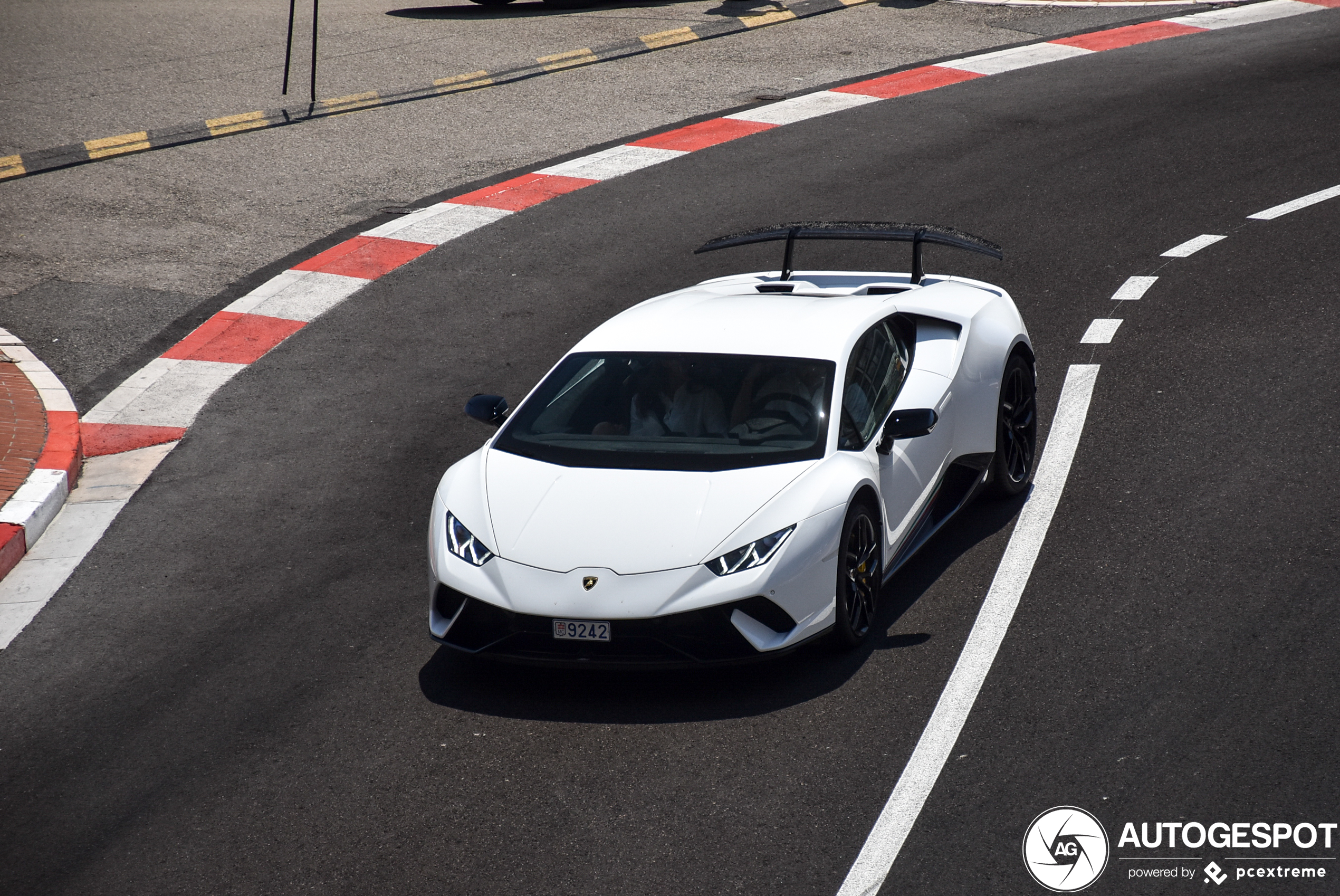 Lamborghini Huracán LP640-4 Performante