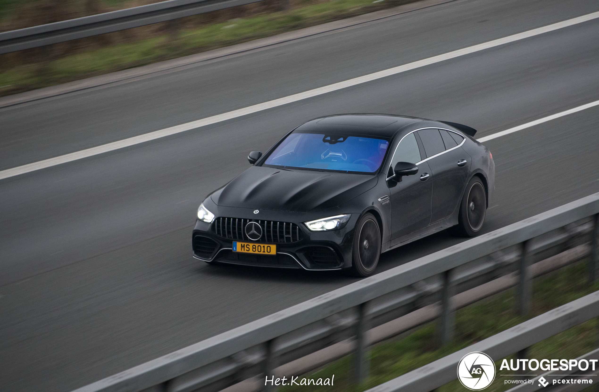 Mercedes-AMG GT 63 S X290