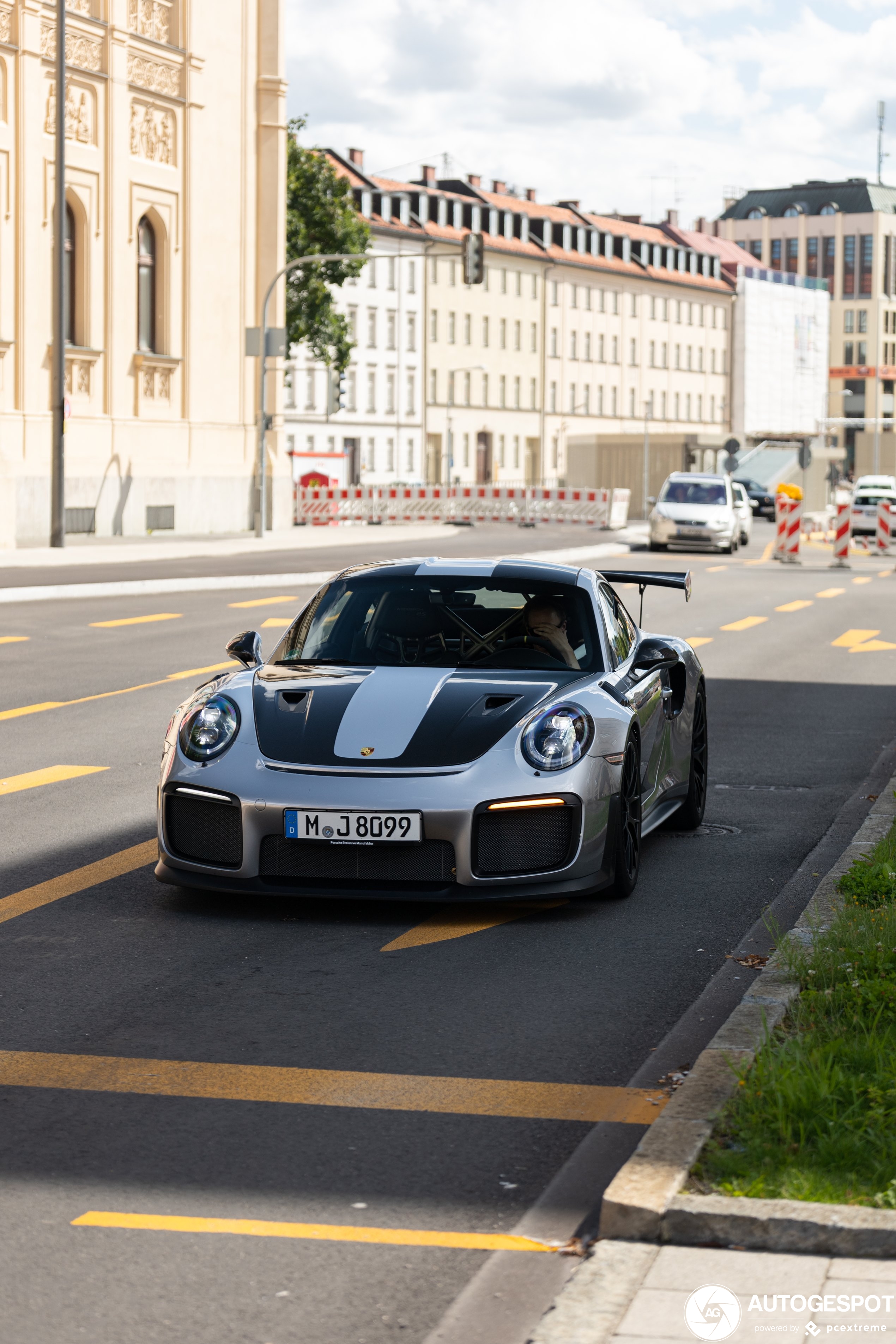 Porsche 991 GT2 RS Weissach Package