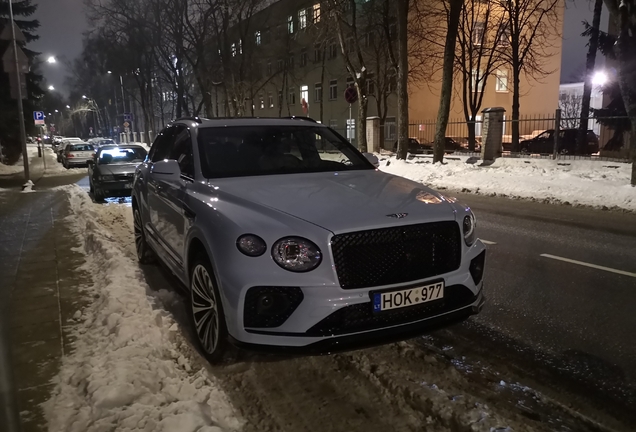 Bentley Bentayga V8 2021