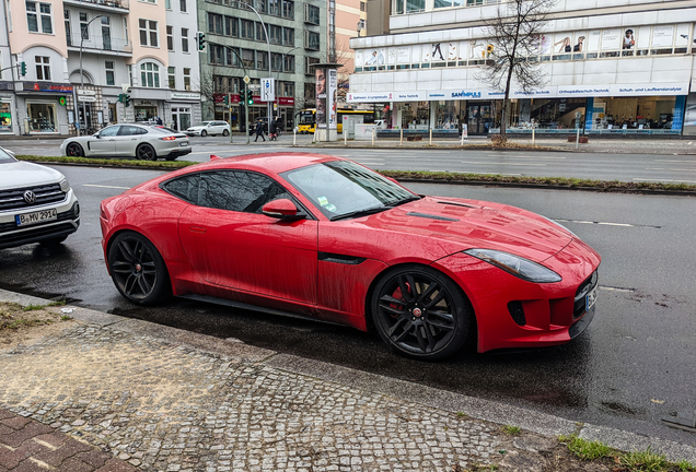 Jaguar F-TYPE R Coupé