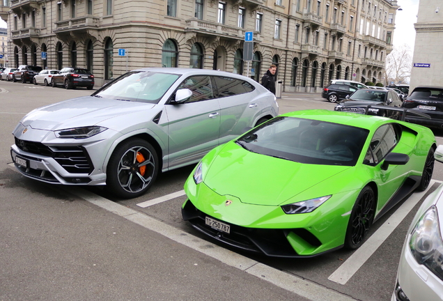 Lamborghini Huracán LP640-4 Performante