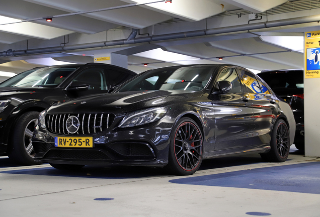 Mercedes-AMG C 63 S W205