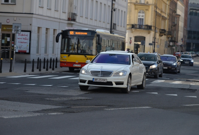 Mercedes-Benz S 63 AMG W221 2010