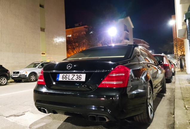 Mercedes-Benz S 63 AMG W221 2011