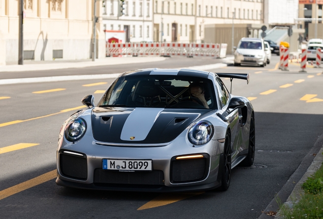 Porsche 991 GT2 RS Weissach Package