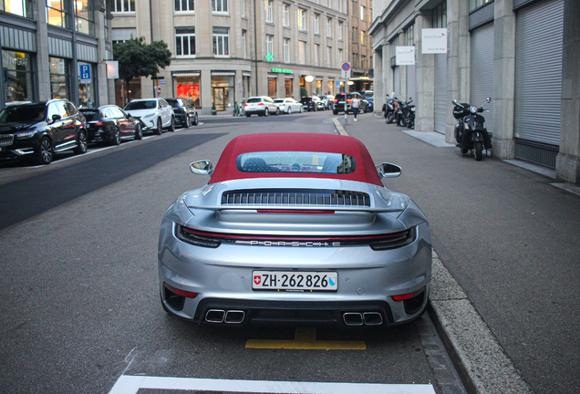 Porsche 992 Turbo Cabriolet