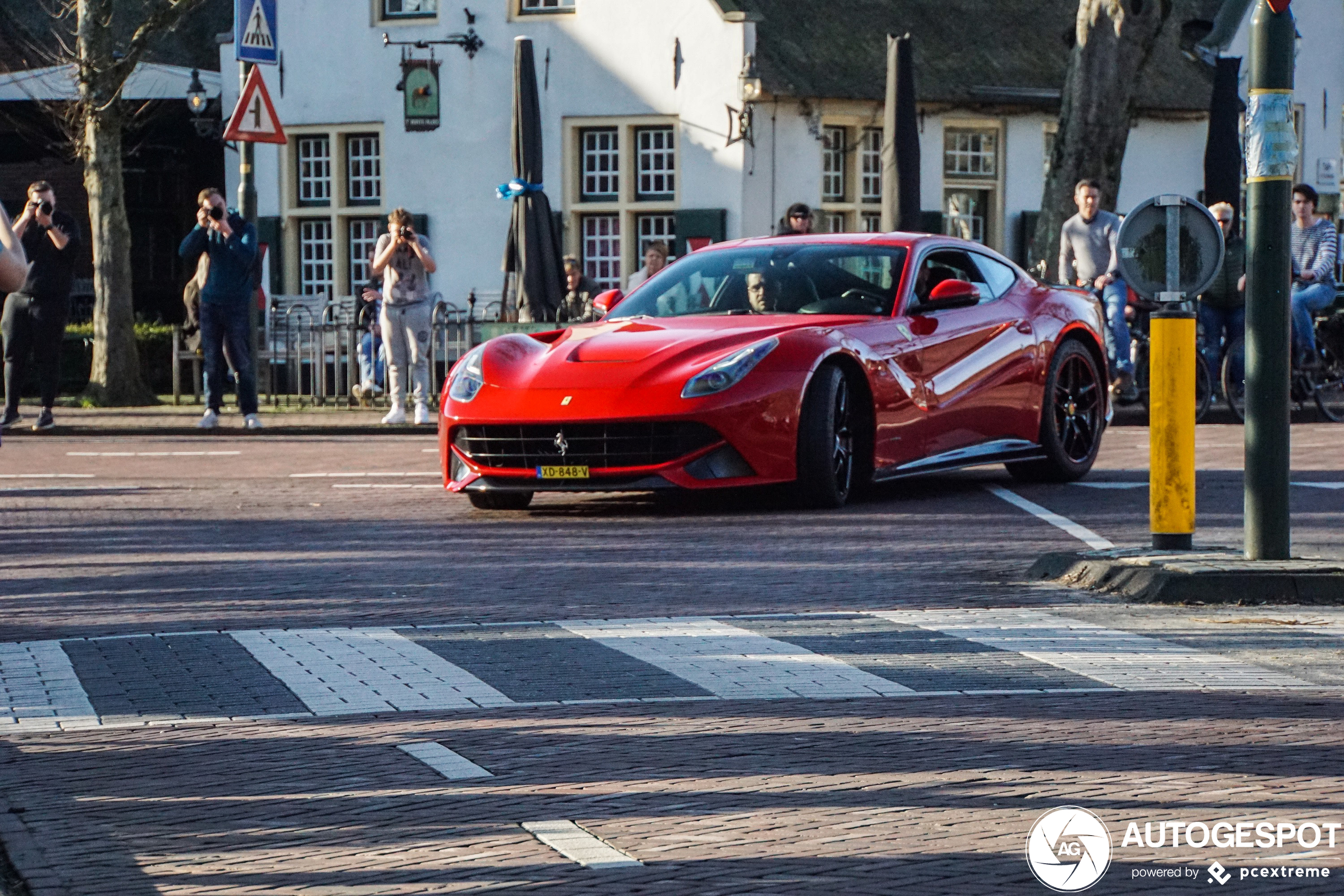 Ferrari F12berlinetta