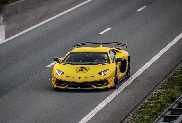 Lamborghini Aventador LP770-4 SVJ