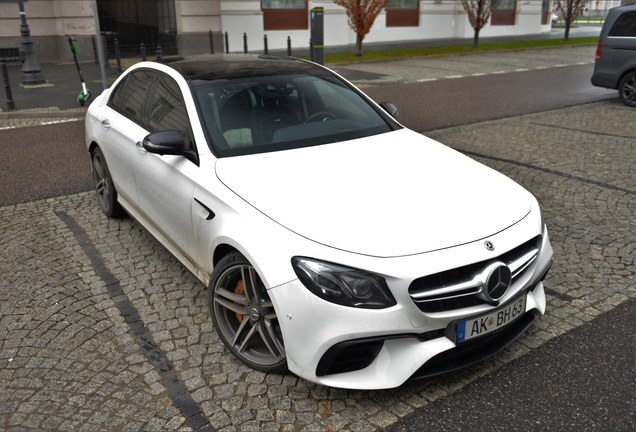 Mercedes-AMG E 63 S W213