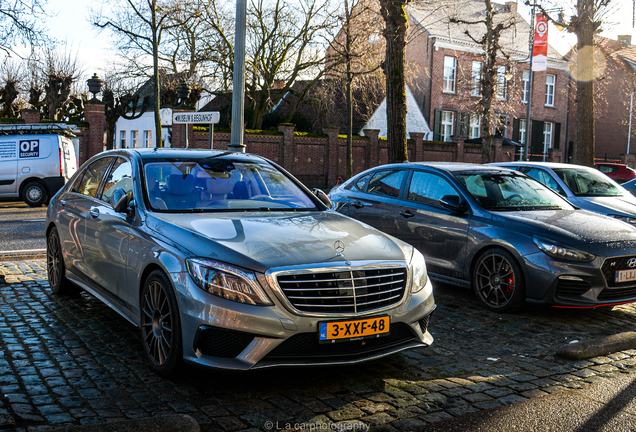 Mercedes-Benz S 63 AMG V222