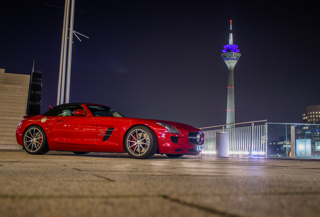 Mercedes-Benz SLS AMG Roadster