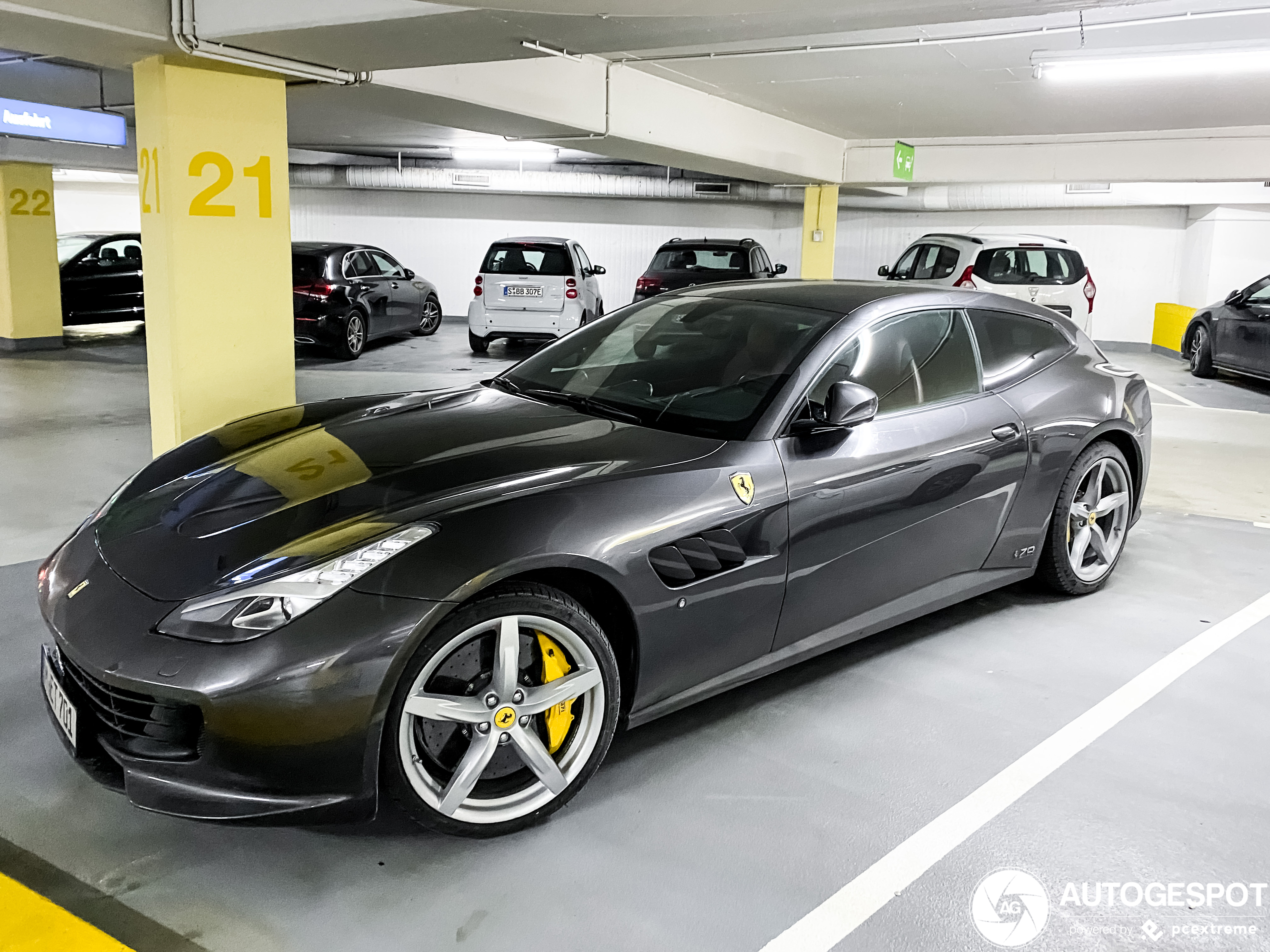 Ferrari GTC4Lusso