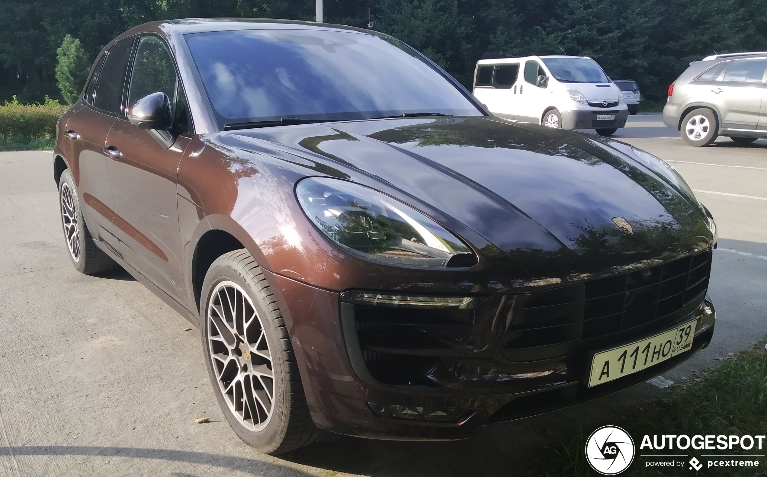 Porsche 95B Macan Turbo