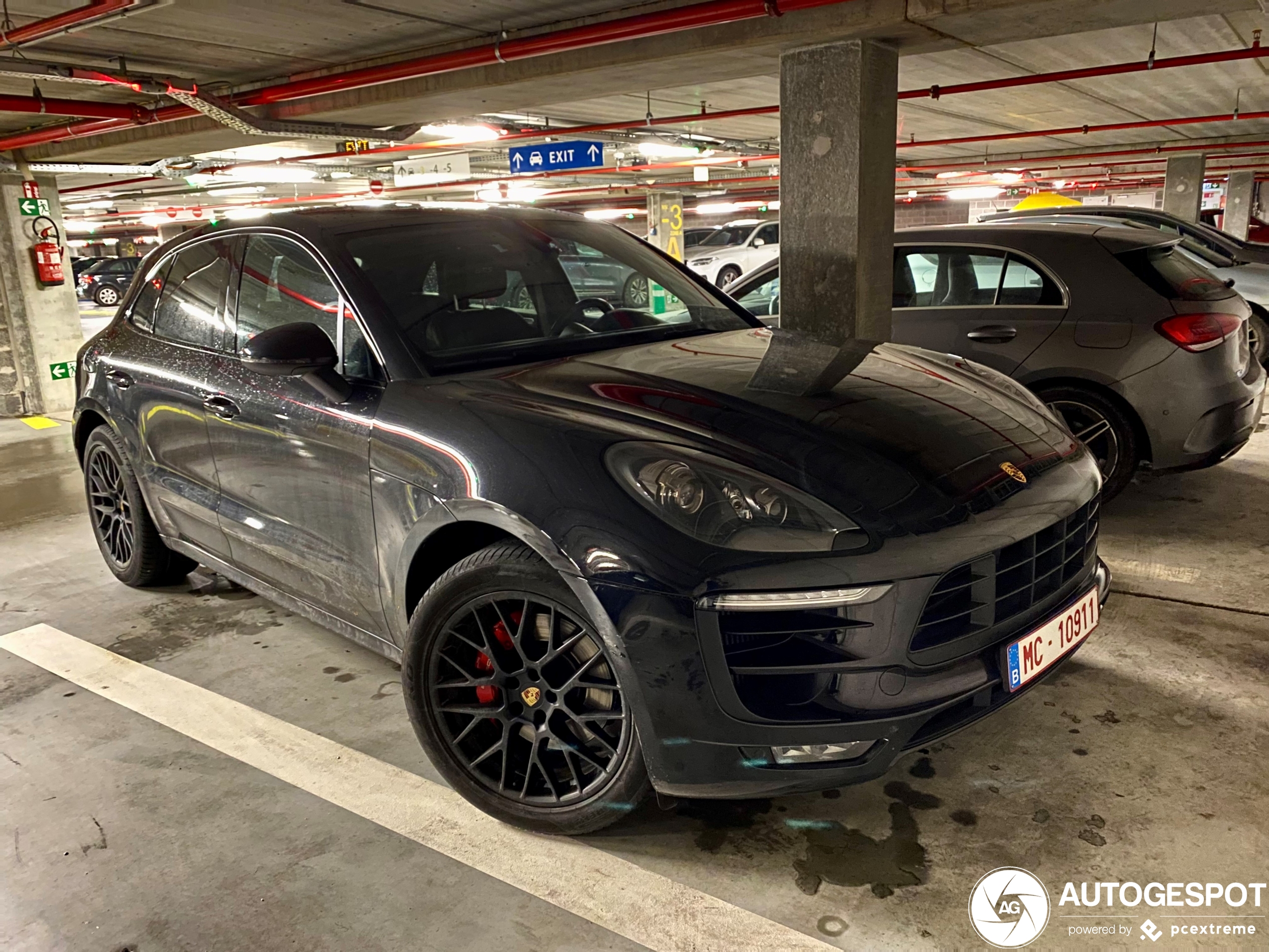 Porsche 95B Macan GTS