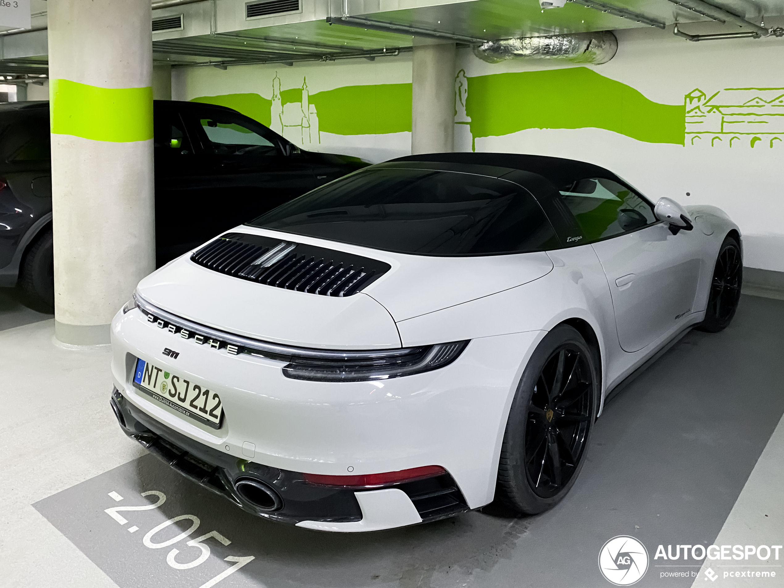 Porsche 992 Targa 4S