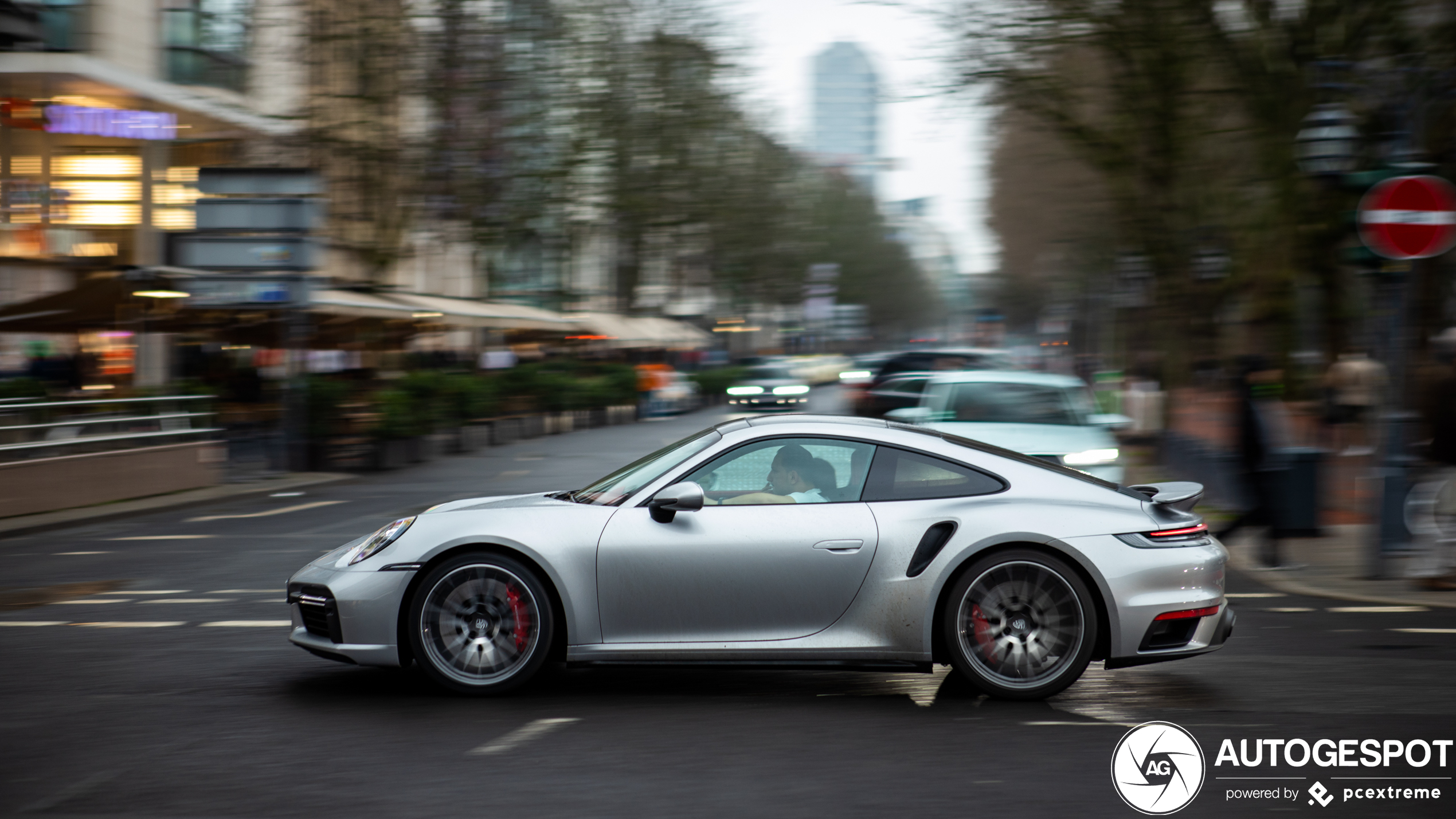 Porsche 992 Turbo