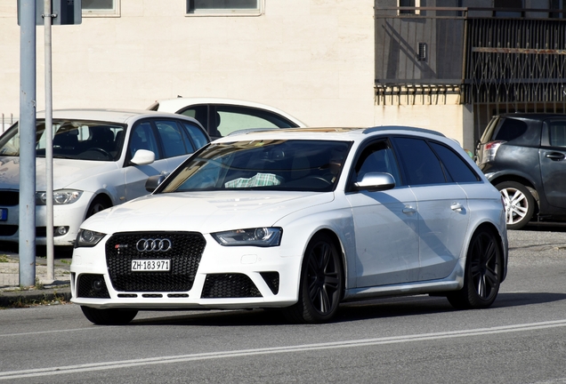 Audi RS4 Avant B8