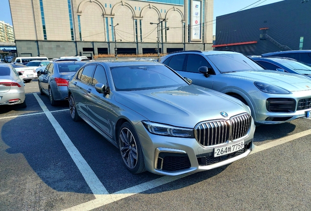 BMW M760Li xDrive 2019