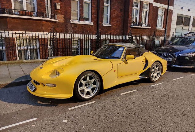 Marcos Mantis Quad Cam V8 Spyder