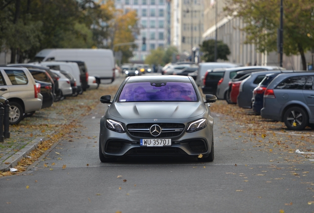 Mercedes-AMG E 63 S W213