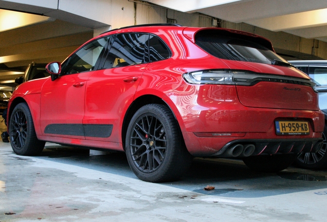 Porsche 95B Macan GTS MkII