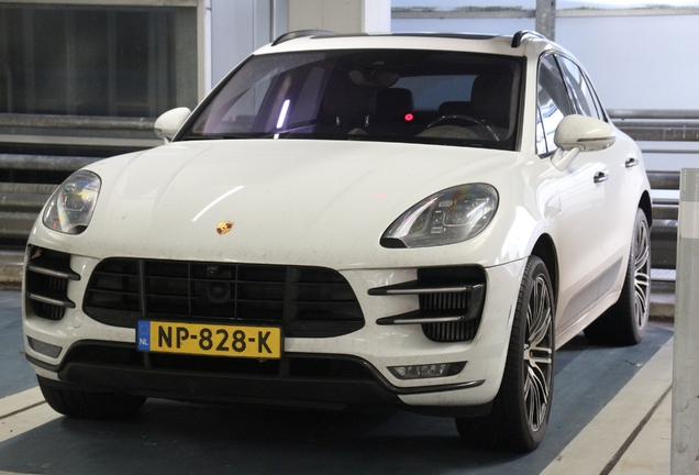 Porsche 95B Macan Turbo