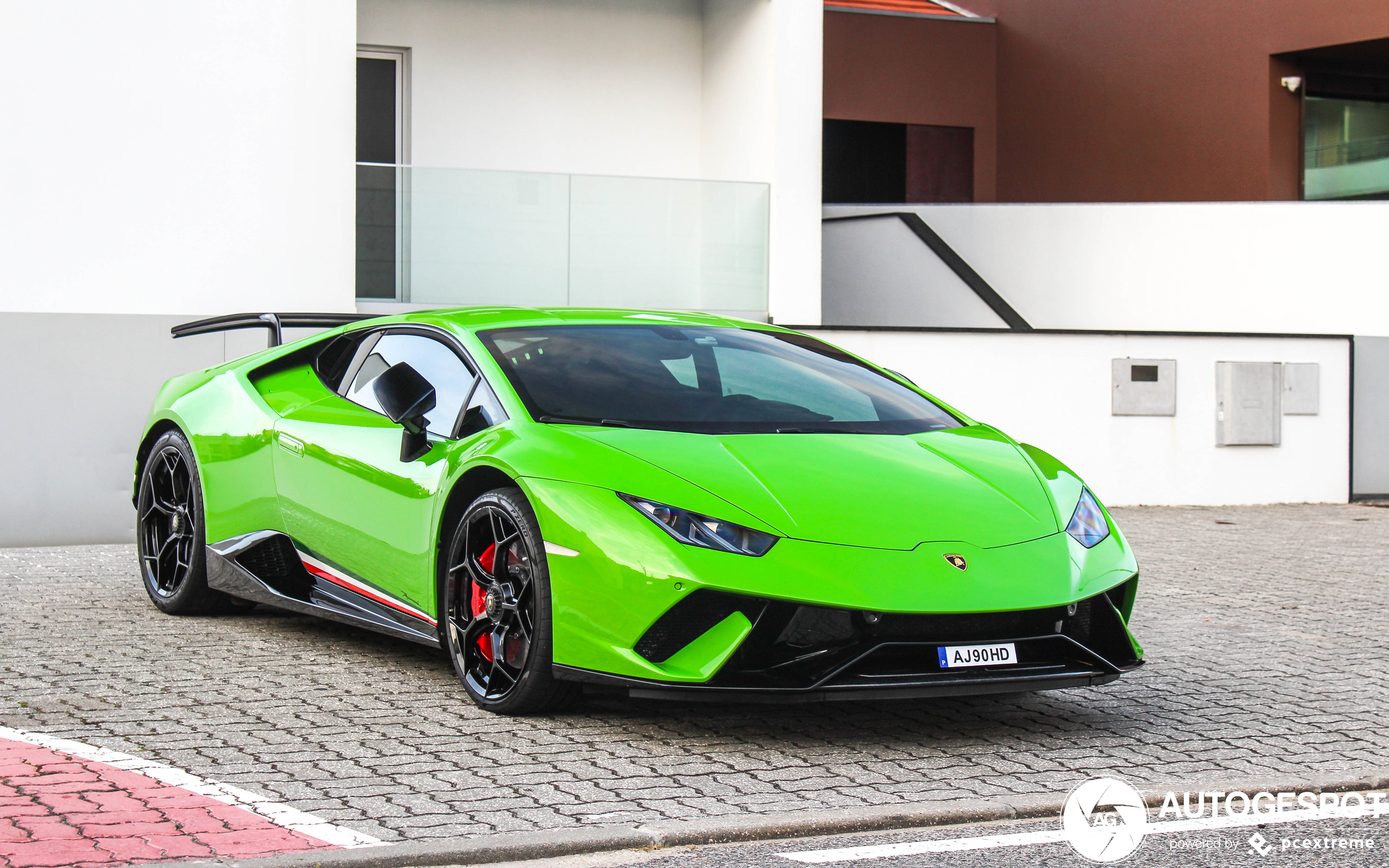 Lamborghini Huracán LP640-4 Performante