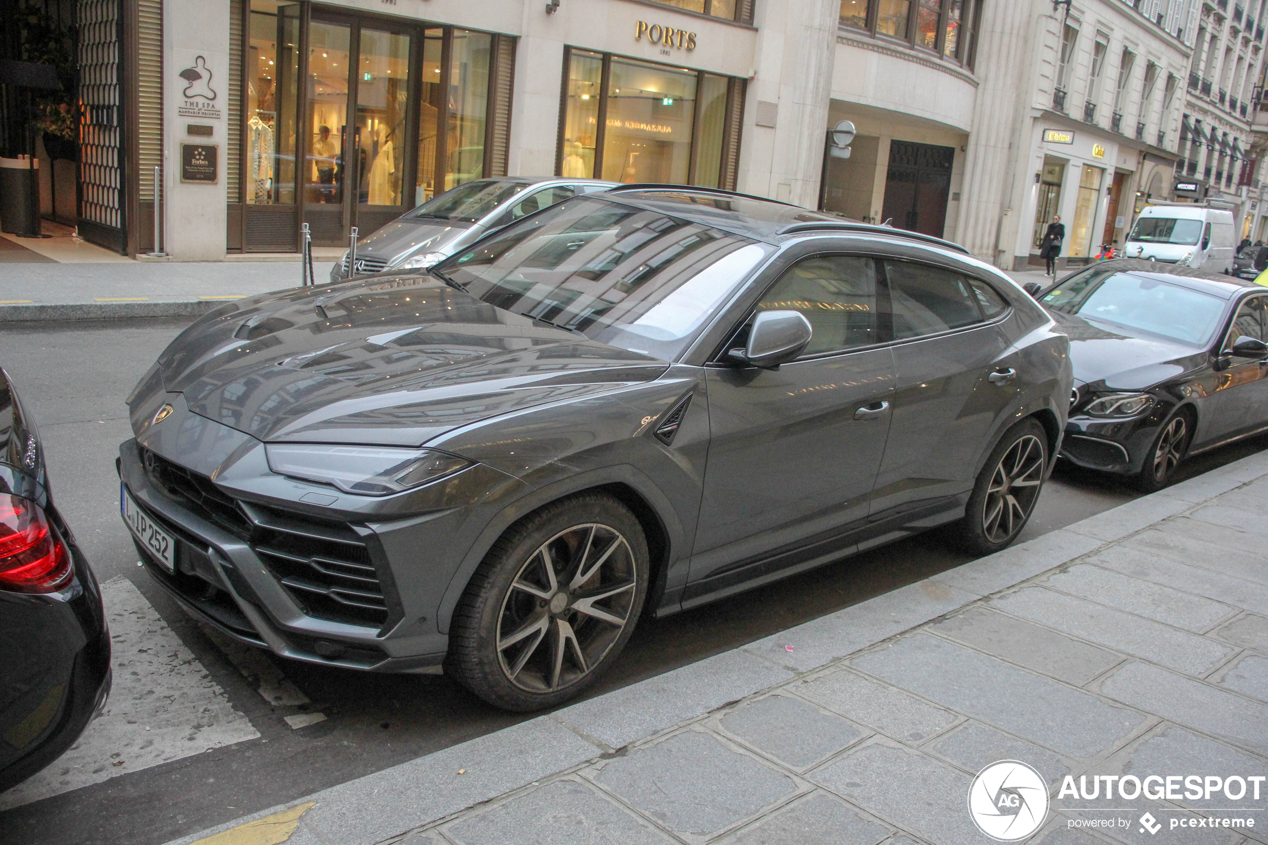 Lamborghini Urus Mansory