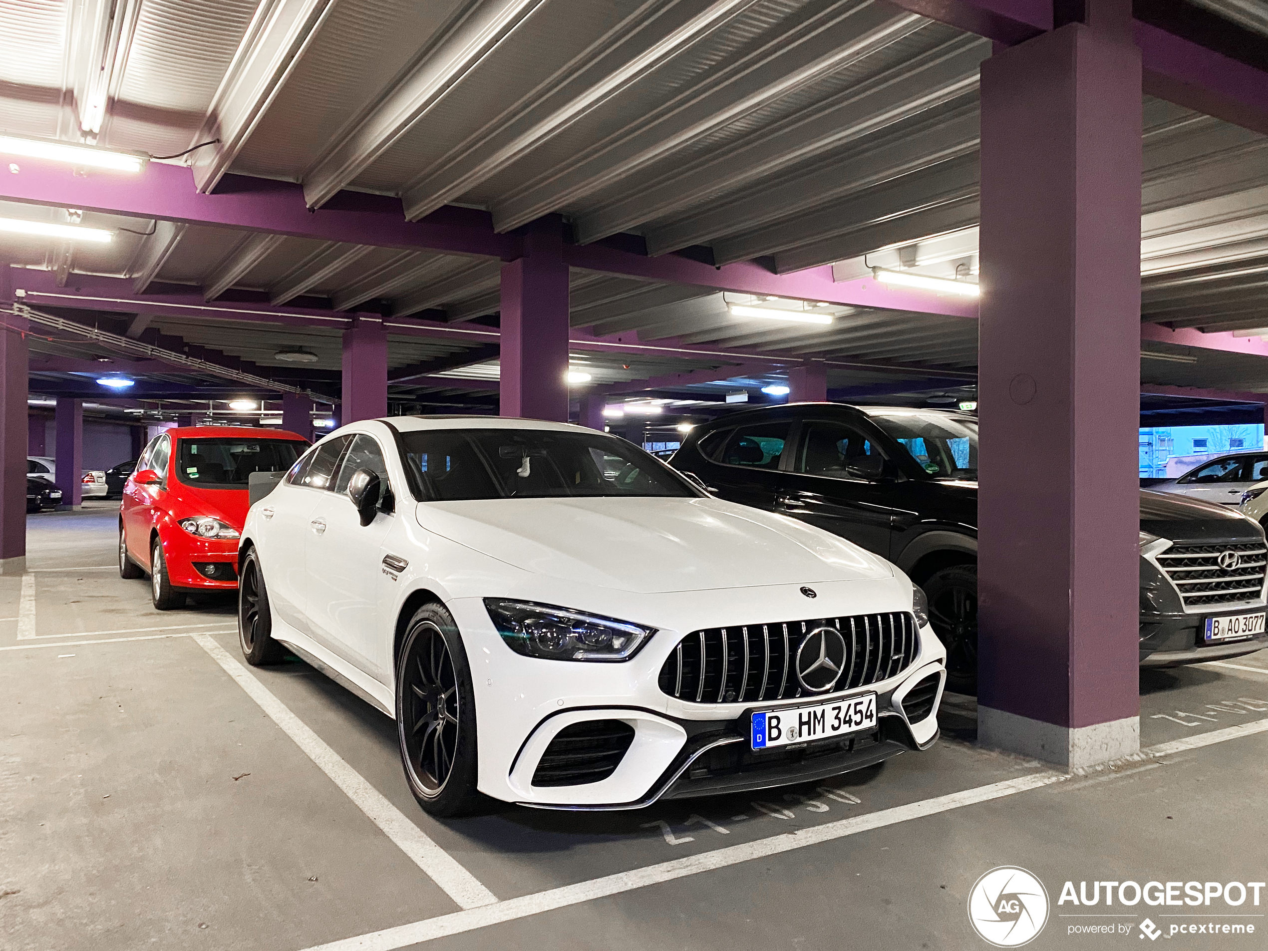 Mercedes-AMG GT 63 S X290