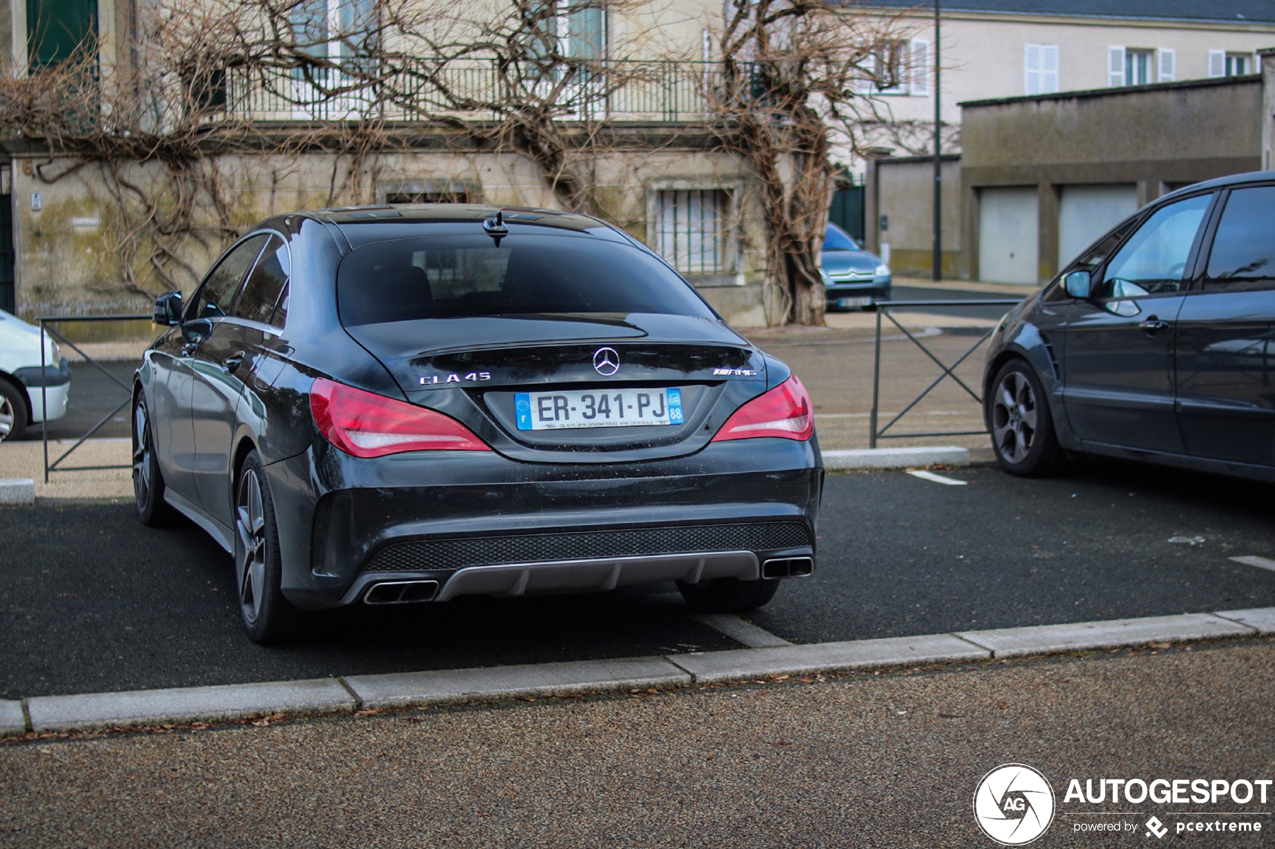 Mercedes-Benz CLA 45 AMG C117