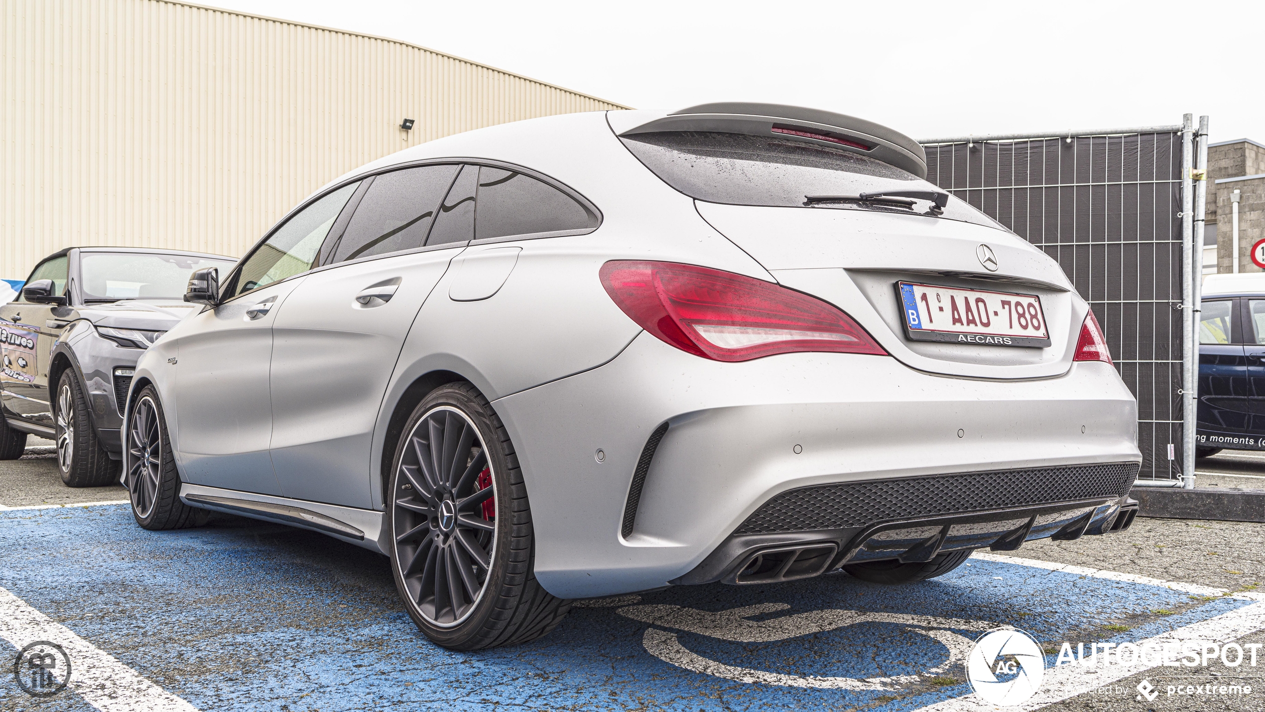 Mercedes-Benz CLA 45 AMG Shooting Brake