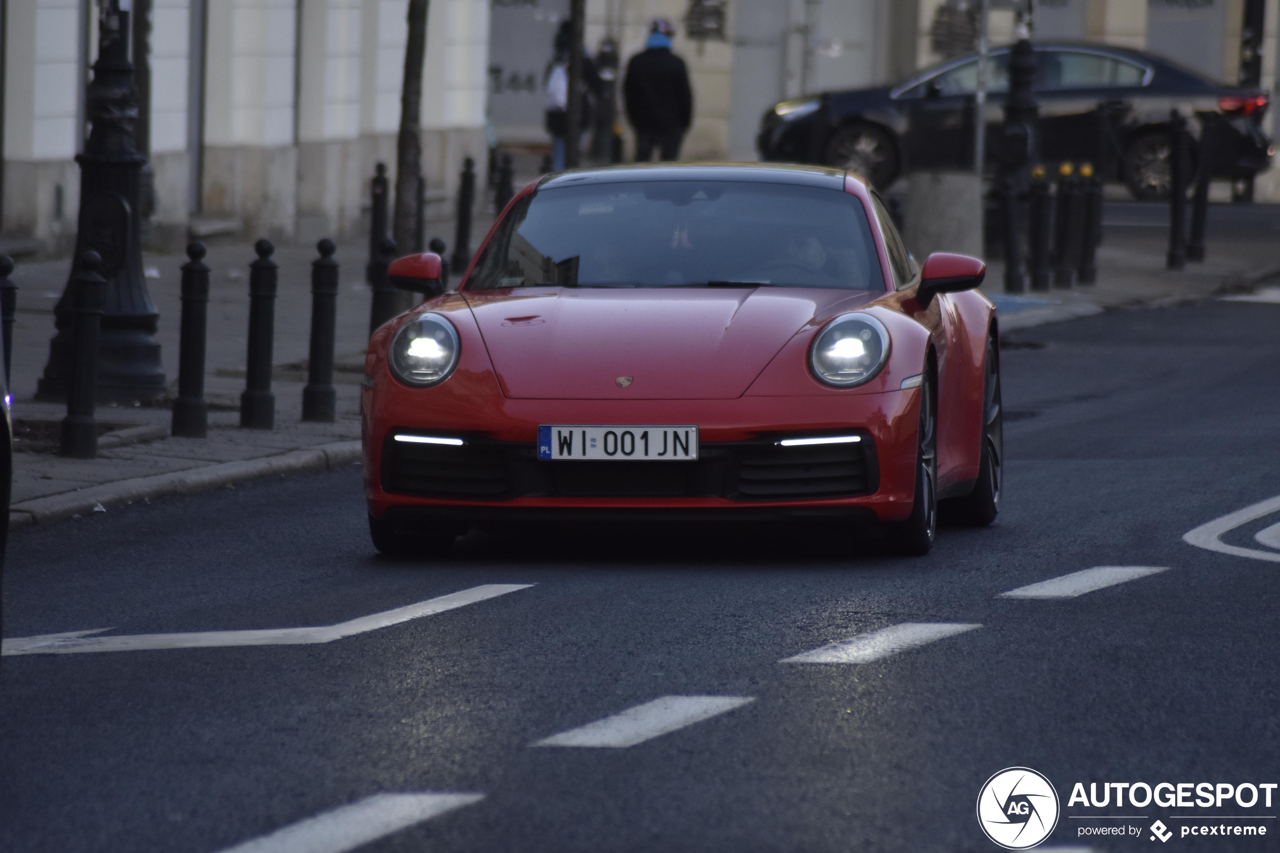 Porsche 992 Carrera 4S