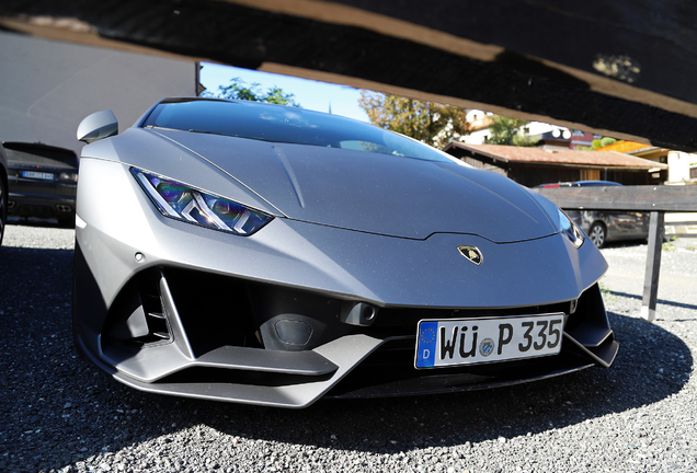 Lamborghini Huracán LP640-4 EVO