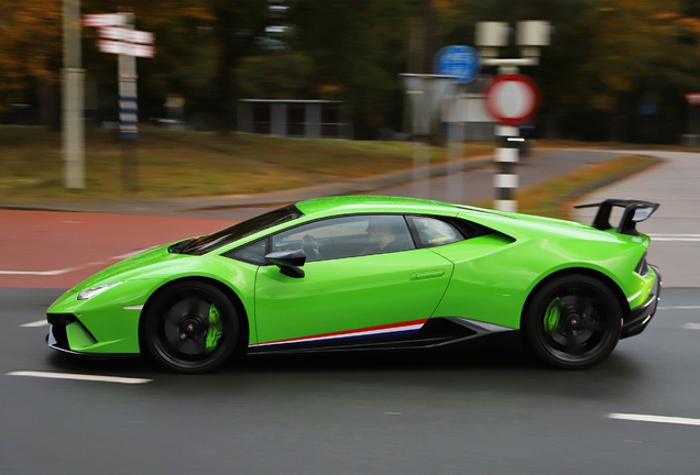 Lamborghini Huracán LP640-4 Performante